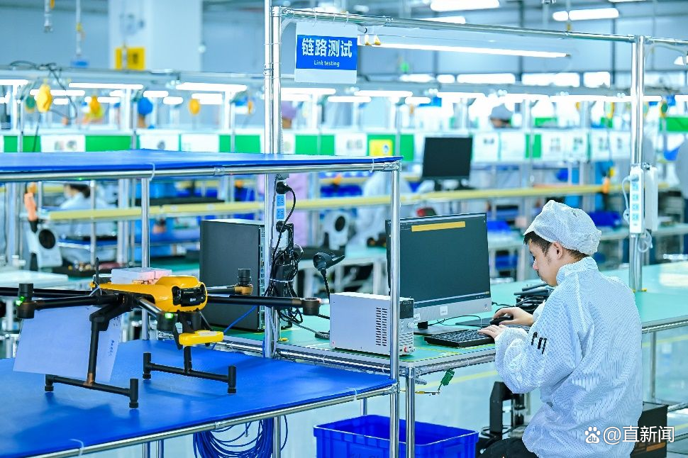 致胜新赛道!“无人机之都”领航低空经济丨洞察产业变局中的深圳②(图2) 致胜新赛道!“无人机之都”领航低空经济丨洞察产业变局中的深圳②(图2)