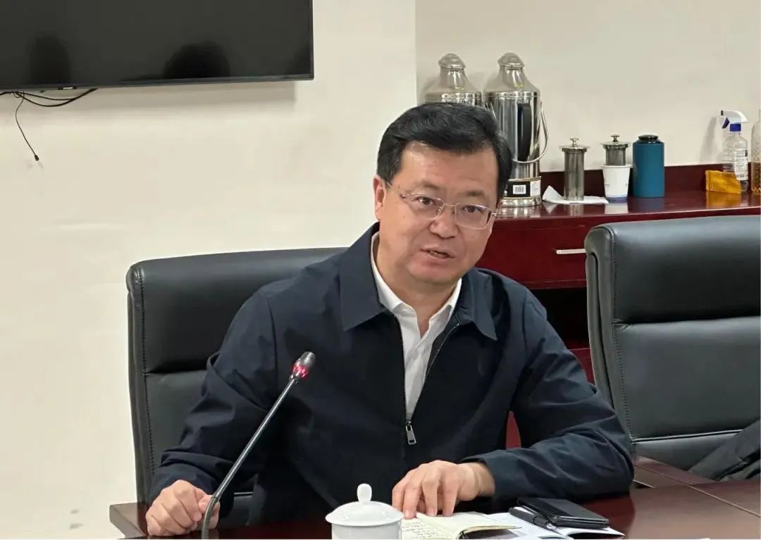 青岛市委常委、政法委书记程德智率队赴空天院调研,星图低空云计划落地青岛(图5) 青岛市委常委、政法委书记程德智率队赴空天院调研,星图低空云计划落地青岛(图5)