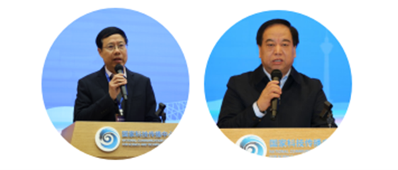 3从左到右依次是:蔡建文、梁孝宏.png 聚焦媒体新质生产力 共筑科技传播新生态——中国科技新闻学会科技报分会第三次会员代表大会暨中国科技传播论坛传媒分论坛在京举行(图3)