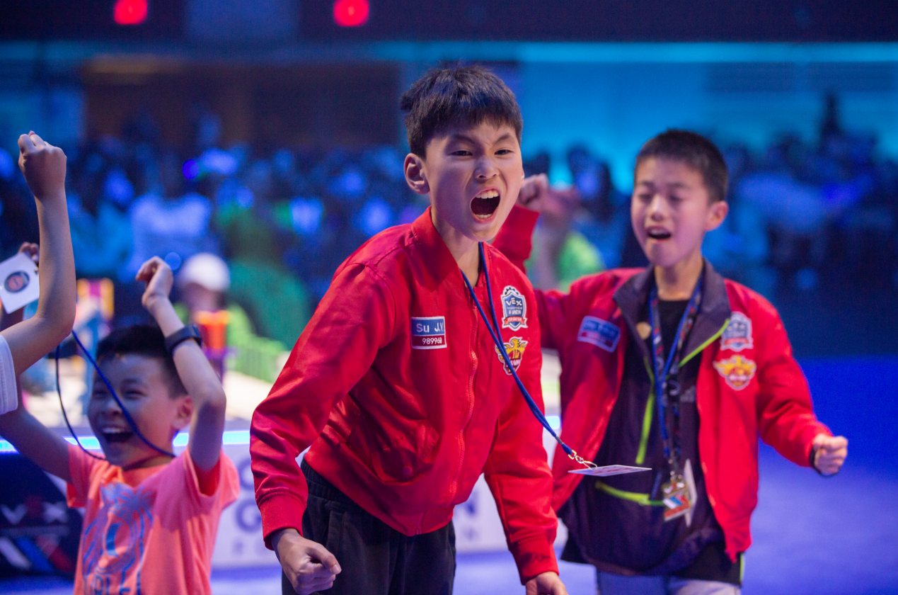 媒体管家: 2023VEX亚锦赛中国选拔赛在西安圆满落幕,斯坦星球豪夺双冠在内的15项大奖!(图14) 媒体管家: 2023VEX亚锦赛中国选拔赛在西安圆满落幕,斯坦星球豪夺双冠在内的15项大奖!(图14)