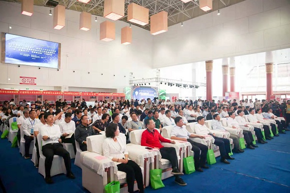 第七届内蒙古“草原英才”鄂尔多斯分会场活动正式启动(图1)