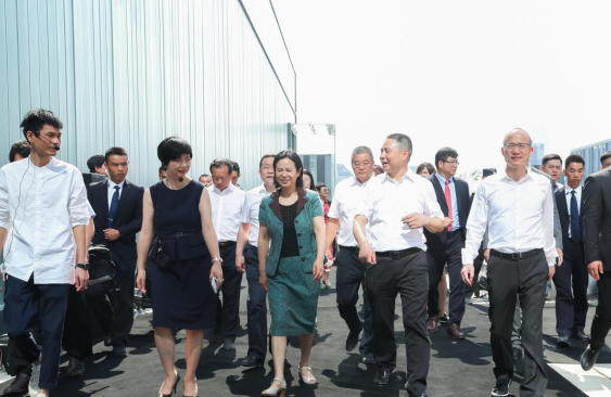 YOSHOP原创集武汉开业，助推中国服装产业升级(图2)