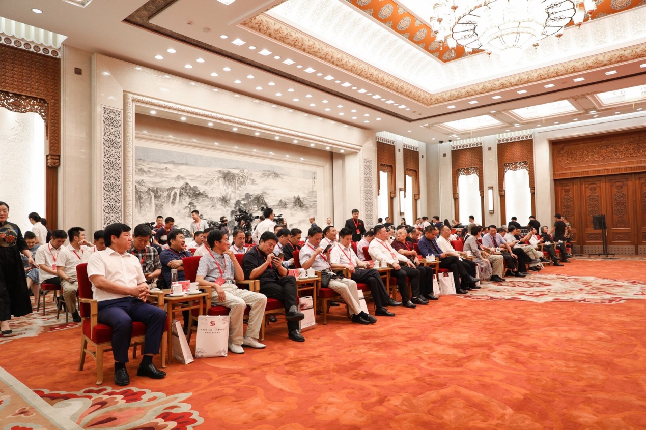 走进新时代——“一带一路”行中华诗词书画歌舞大会在京启动(图2)