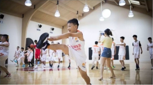 动因体育麦迪训练营|这,就是篮球少年的Summer Holiday!(图5) 动因体育麦迪训练营|这,就是篮球少年的Summer Holiday!(图5)