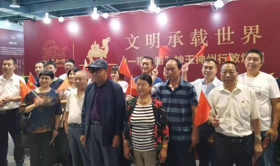 神玉艺术馆“文明承载世界一带一路神玉神州行敦煌展”轰动丝路万众热捧(图4) 神玉艺术馆“文明承载世界一带一路神玉神州行敦煌展”轰动丝路万众热捧(图4)